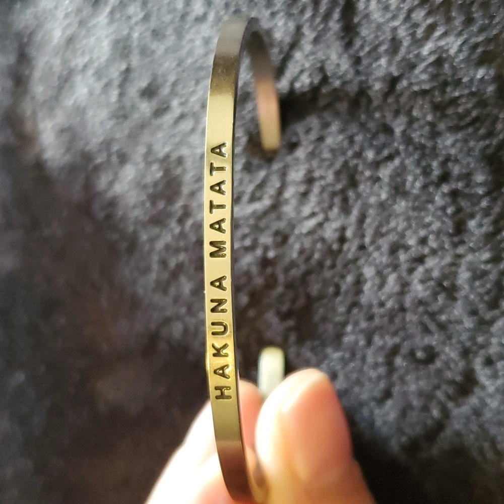 Hakuna Matata Cuff Bracelet MantraBand